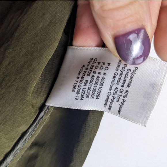 ARITZIA babaton Skylar trench coat moss green size small - Picture 9 of 13